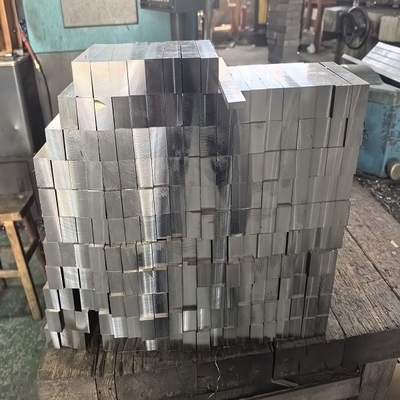 P20 Tratamento térmico Aço de molde aquecido/pré-endurecido para produção personalizada